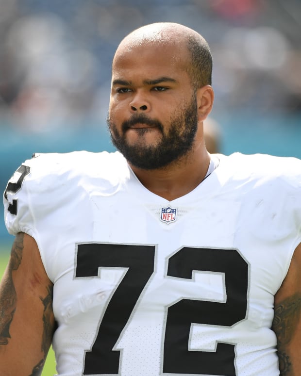 Jermaine Eluemunor